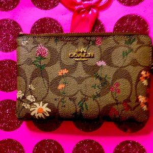 Coach wristlet new without tags